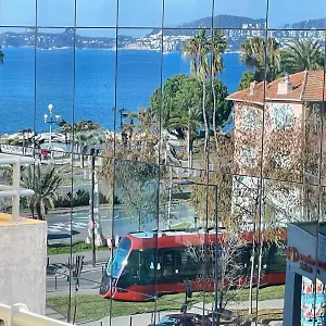  Appartement Sur La Promenade Des Avec Vue Originale A 40 M De La